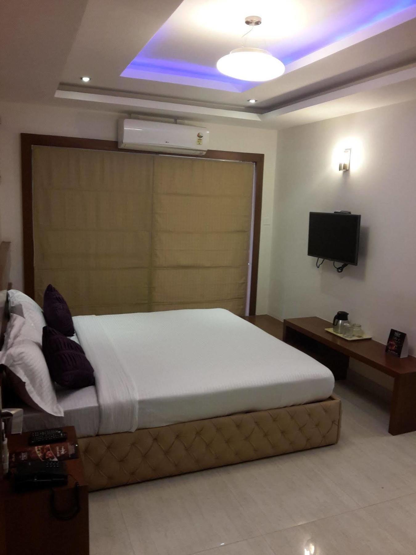 Icon Suites By Bhagini Bengaluru Zewnętrze zdjęcie