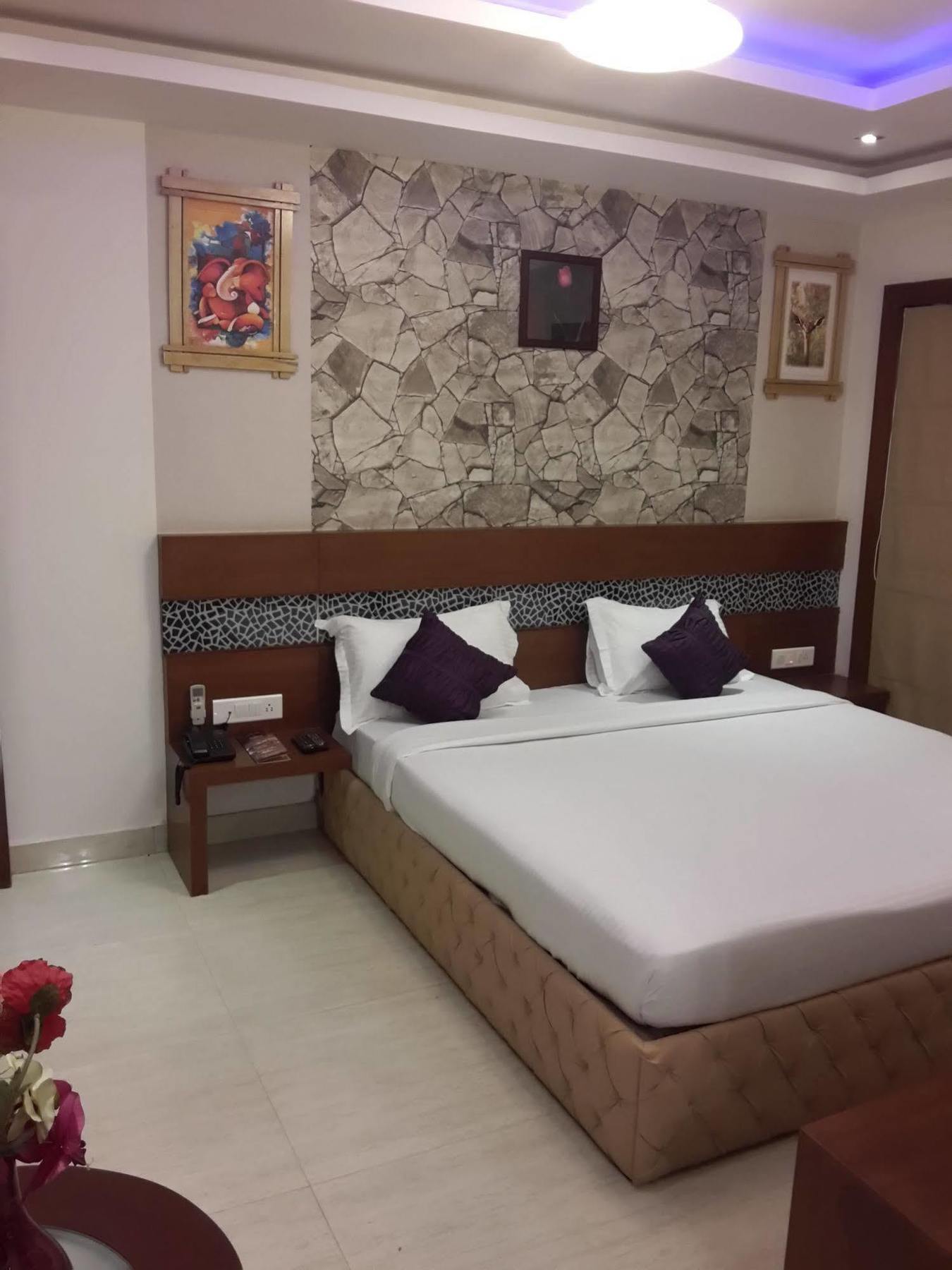 Icon Suites By Bhagini Bengaluru Zewnętrze zdjęcie